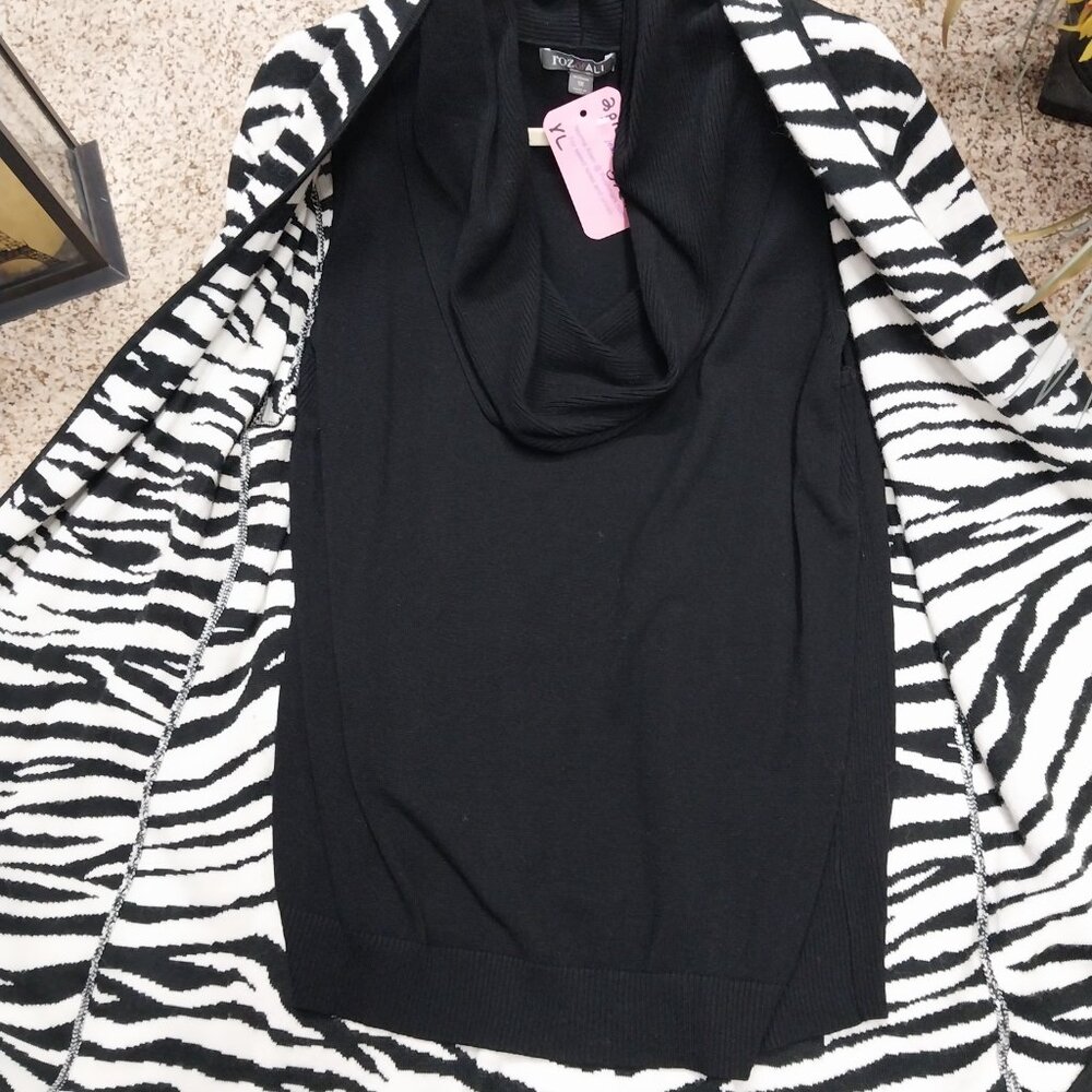 3764 Size XL Black Roz & Ali Cowl Neck Shell & Zebra Print JonesStudio Cardigan. - Picture 5 of 10